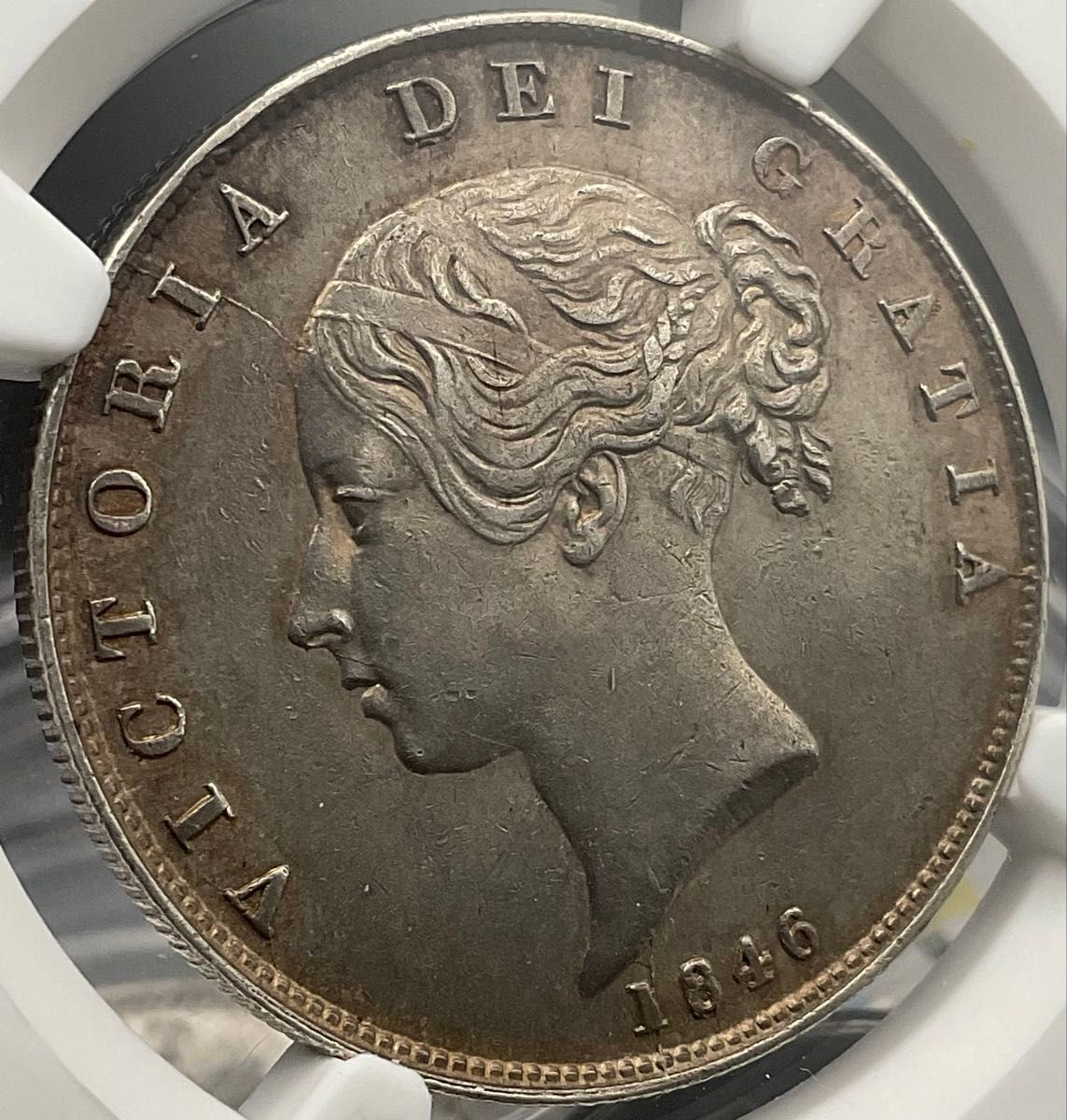 最高鑑定】唯一品 1846年 8/6 イギリス ハーフクラウン 銀貨 最高鑑定】唯一品 1846年 8/6 イギリス ハーフクラウン 銀貨