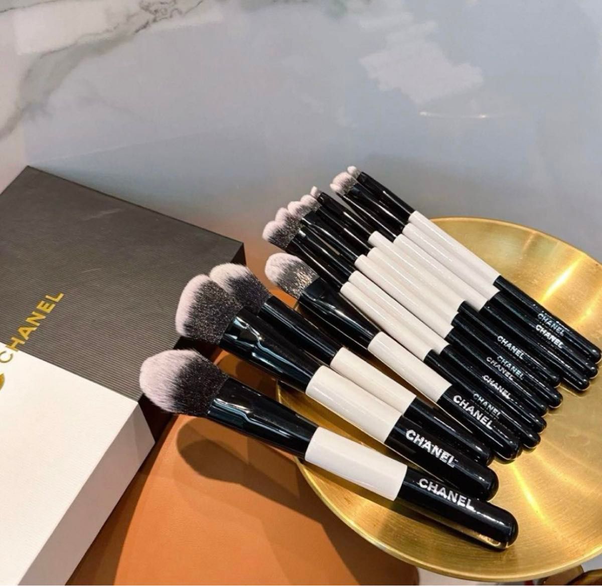 CHANEL】メイクブラシセット 未使用 美品 箱入り|Yahoo!フリマ CHANEL】メイクブラシセット 未使用 美品 箱入り|Yahoo!フリマ