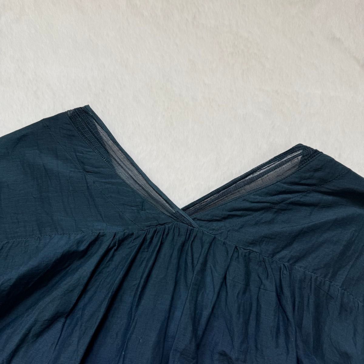 pas de calais パドカレ植物染め 長袖 ブラウスプルオーバー V pas de calais パドカレ植物染め 長袖 ブラウスプルオーバー V