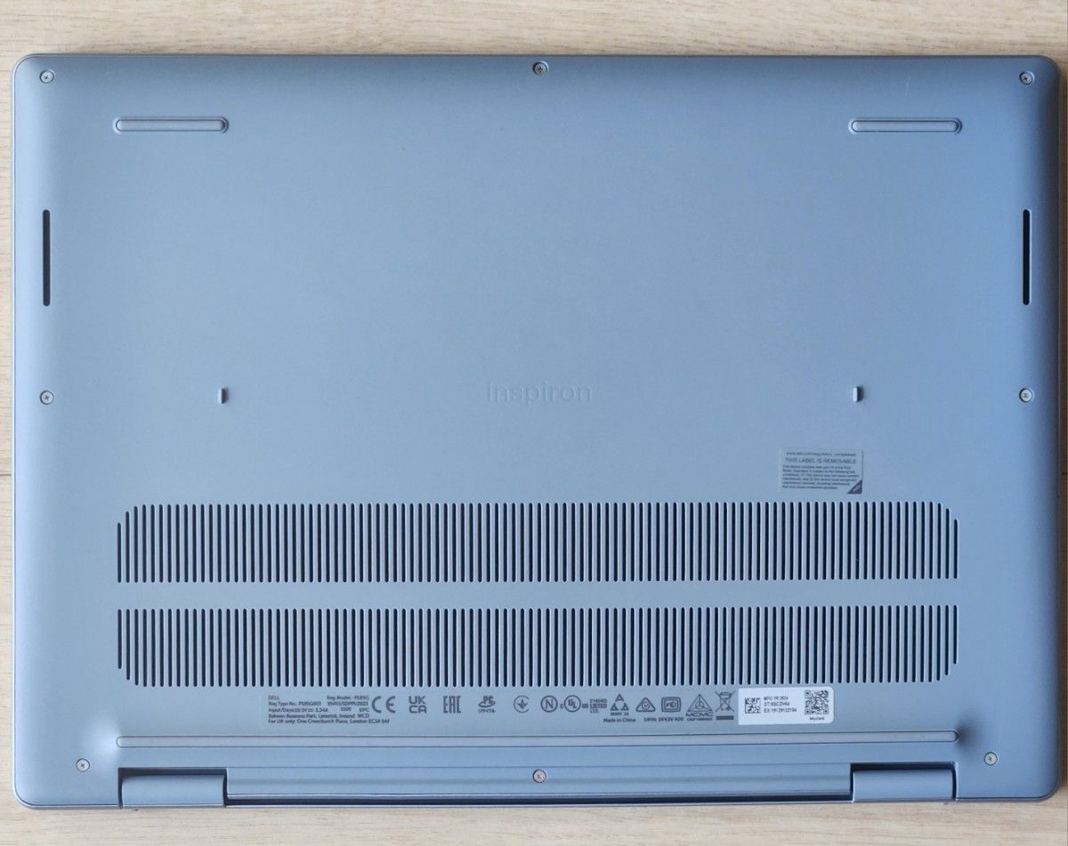 DELL Inspiron 14/AMD Ryzen5 8540U /メモリ16GB/SSD 512GB DELL Inspiron 14/AMD Ryzen5 8540U /メモリ16GB/SSD 512GB