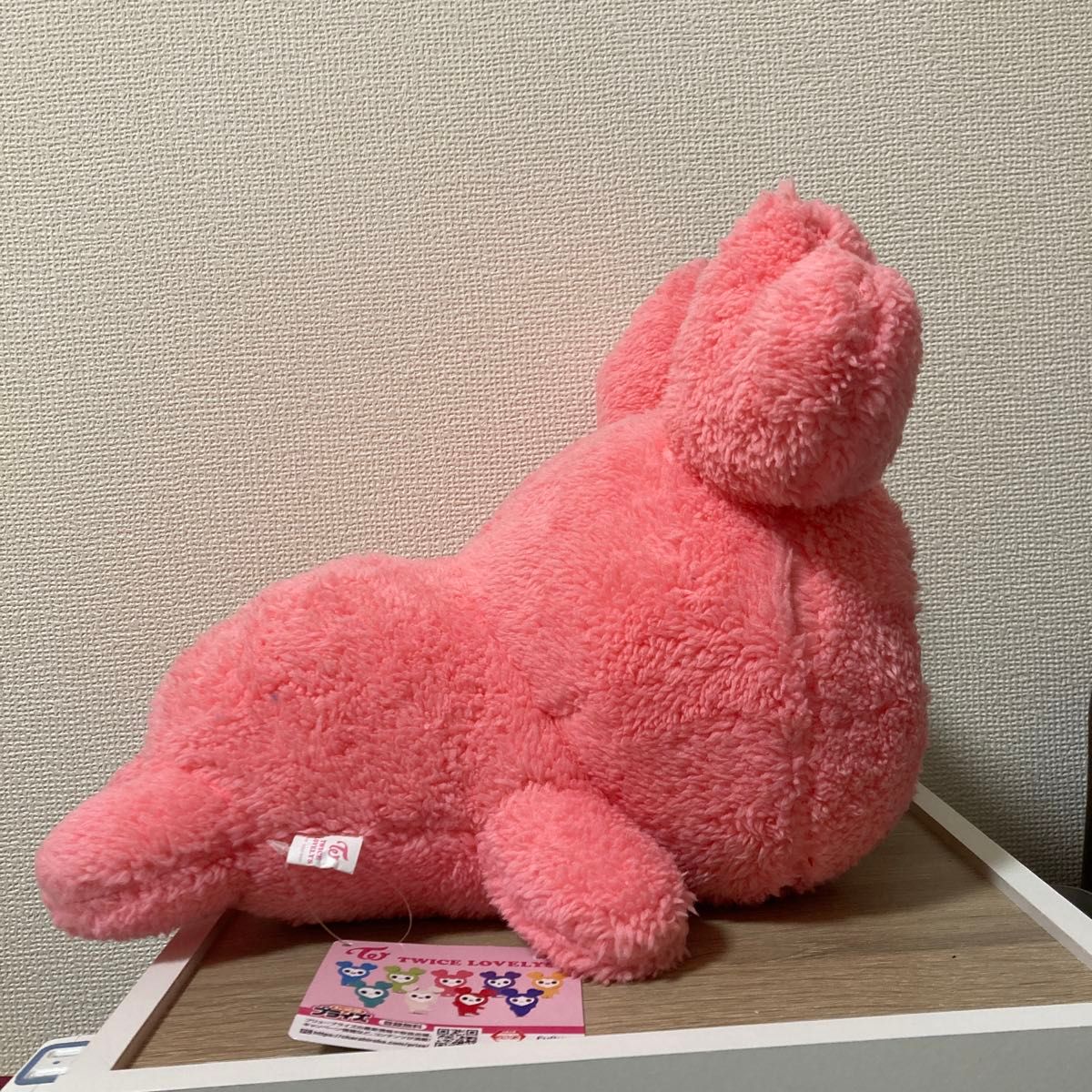 TWICE LOVELYS ふわもこねんね BIGぬいぐるみ モモ gigo|Yahoo TWICE LOVELYS ふわもこねんね BIGぬいぐるみ モモ gigo|Yahoo