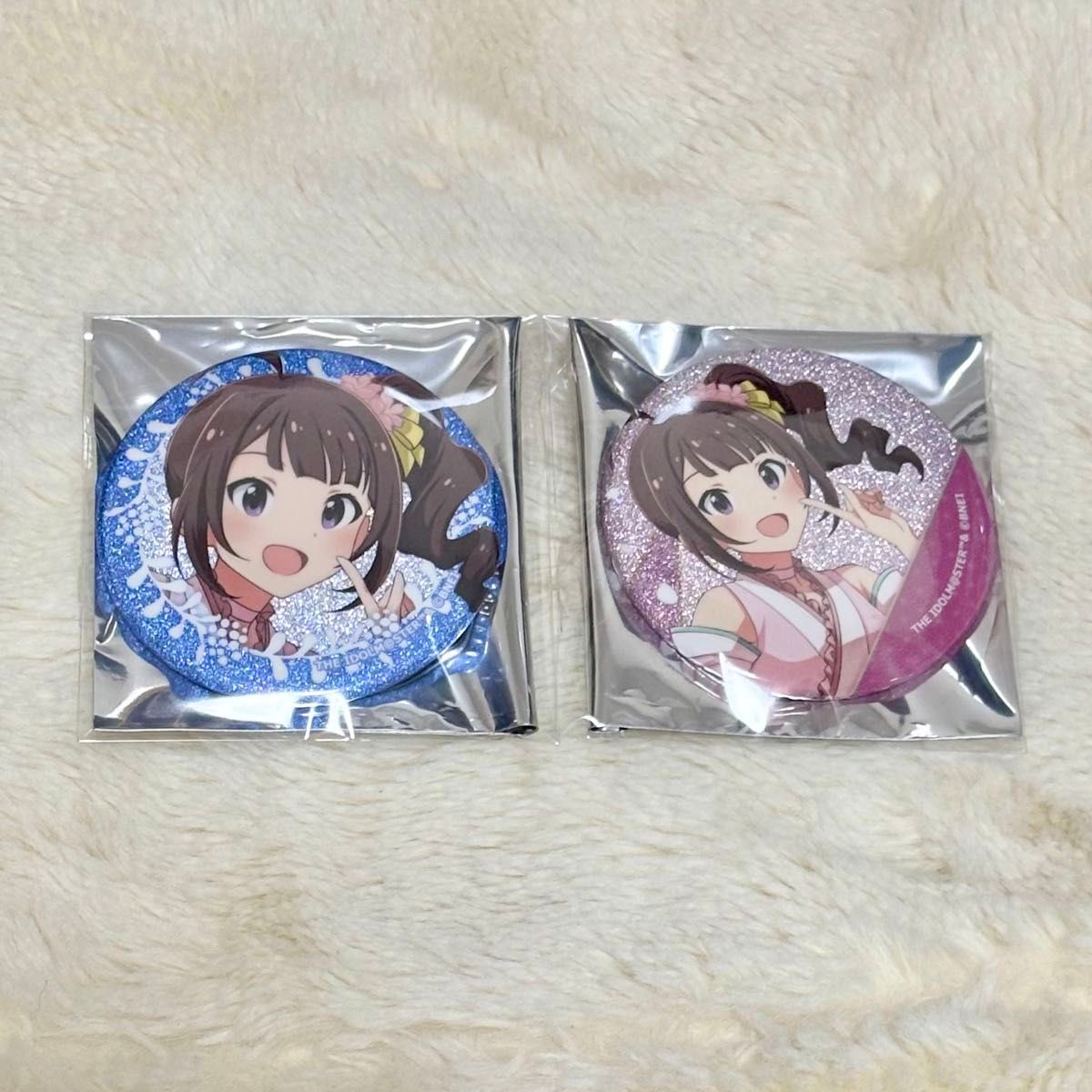 アイドルマスター ミリオンライブ カラオケの鉄人 奈緒 缶バッジ アイドルマスター ミリオンライブ カラオケの鉄人 奈緒 缶バッジ