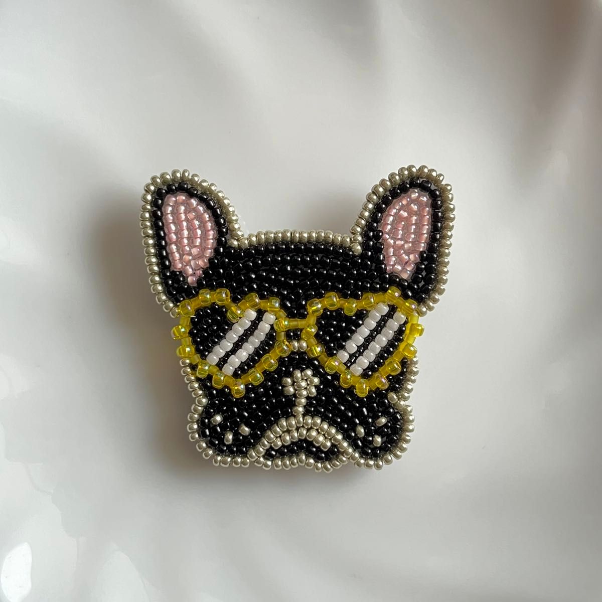 フレンチブルドッグ ブローチ ビーズ刺繍 ブリンドル 犬|Yahoo フレンチブルドッグ ブローチ ビーズ刺繍 ブリンドル 犬|Yahoo