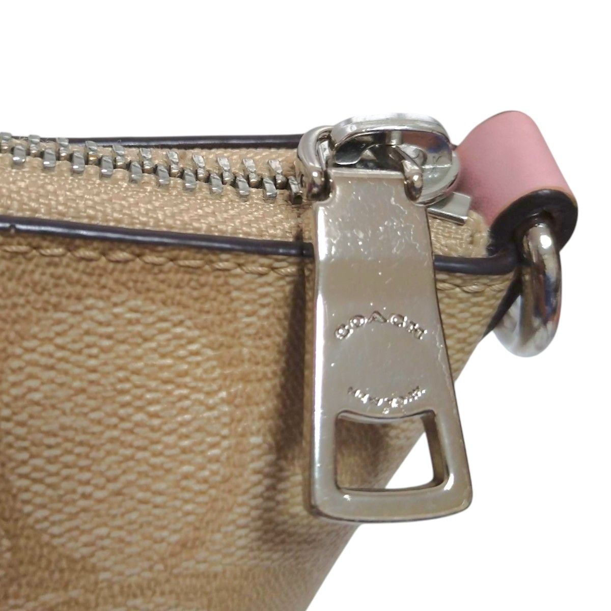 美品 COACH コーチ シグネチャー PVC レザー ピンク 2way 美品 COACH コーチ シグネチャー PVC レザー ピンク 2way
