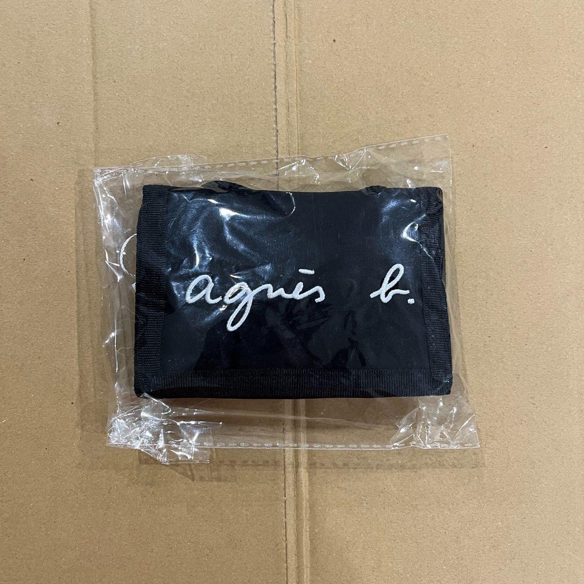 agnes b アニエスベー ショルダーウォレット 財布 ブラック agnes b アニエスベー ショルダーウォレット 財布 ブラック