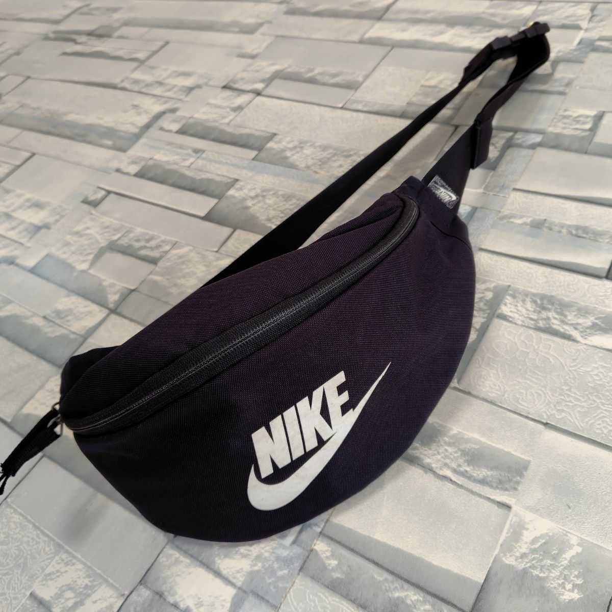 ナイキ ボディバッグ NIKE ウエストバッグ ウエストポーチ 黒 ナイキ ボディバッグ NIKE ウエストバッグ ウエストポーチ 黒