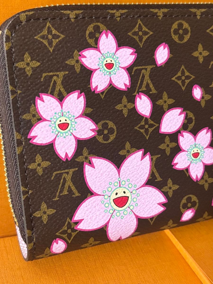 新品未使用 ルイヴィトン 村上隆 コラボ 長財布 ジッピー 新品未使用 ルイヴィトン 村上隆 コラボ 長財布 ジッピー