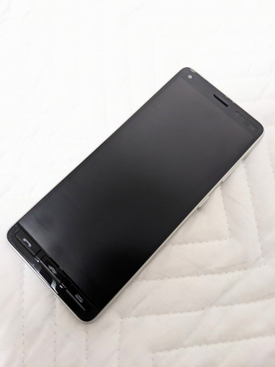 KYOCERA かんたんスマホ2 シルバー ワイモバイル A001KC SIM KYOCERA かんたんスマホ2 シルバー ワイモバイル A001KC SIM