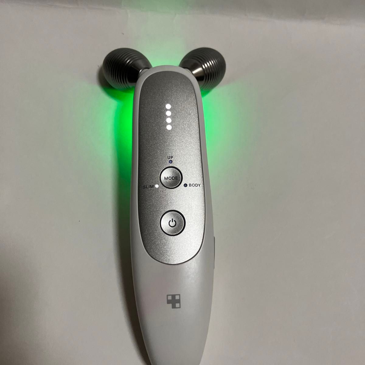 美顔器 メディキューブ AGE-R EMS ダーマショット 家庭用美顔器 美顔器 メディキューブ AGE-R EMS ダーマショット 家庭用美顔器