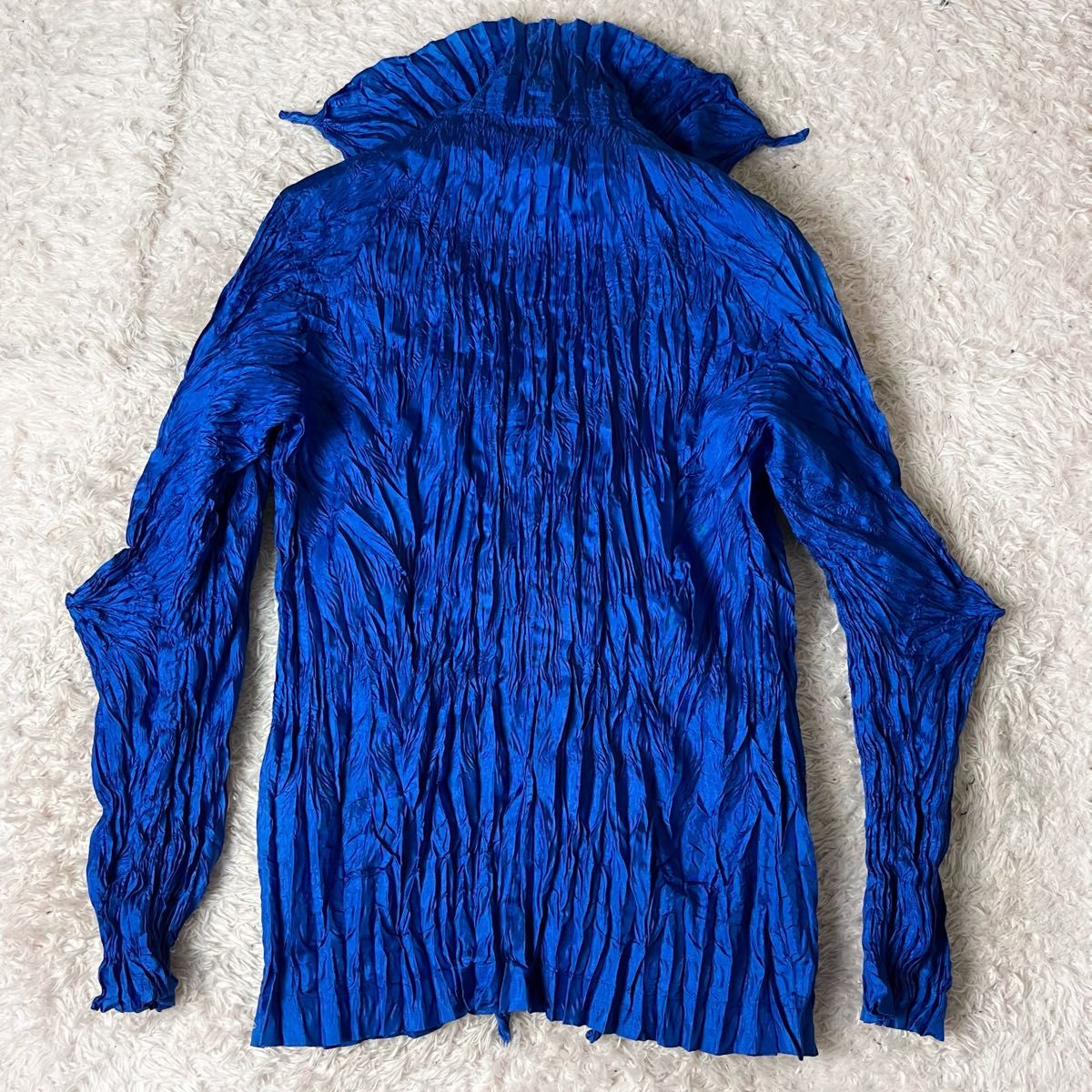 ISSEY MIYAKE イッセイミヤケ シワ加工 シャツ ブラウス ISSEY MIYAKE イッセイミヤケ シワ加工 シャツ ブラウス