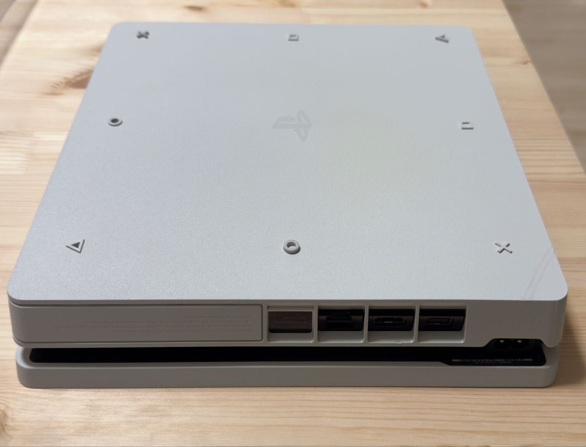 SIE PlayStation4 (プレイステーション4) グレイシャー SIE PlayStation4 (プレイステーション4) グレイシャー