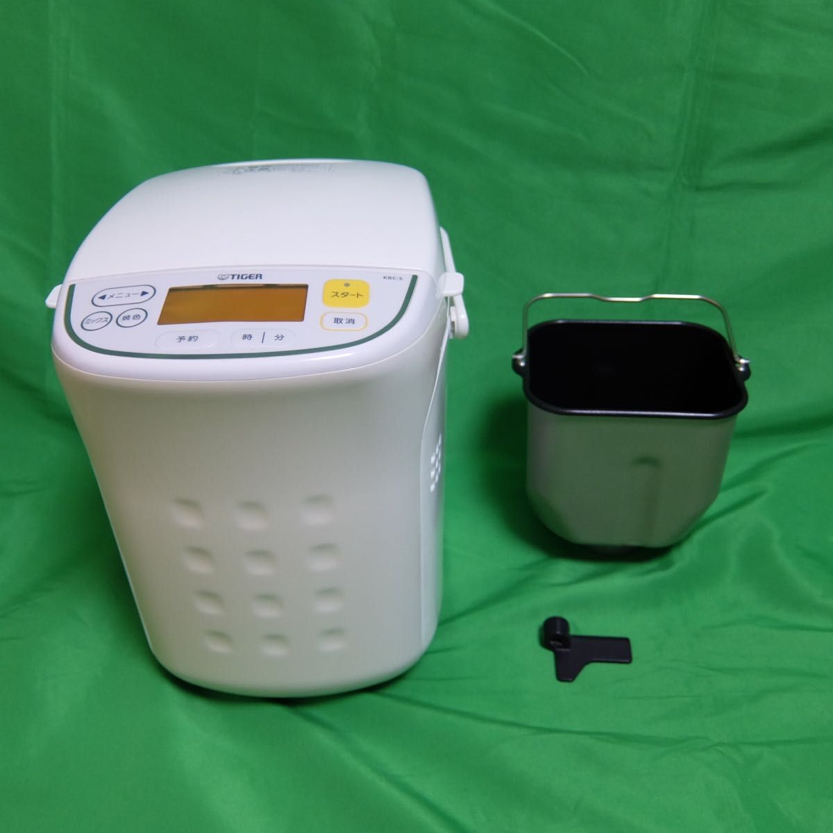 タイガー TIGER KBC-S100 ホームベーカリー|Yahoo!フリマ(旧 タイガー TIGER KBC-S100 ホームベーカリー|Yahoo!フリマ(旧