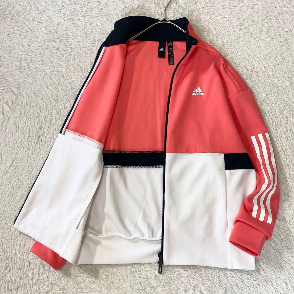 美品】アディダス adidas エアロレディ 配色 トラックジャケット 美品】アディダス adidas エアロレディ 配色 トラックジャケット