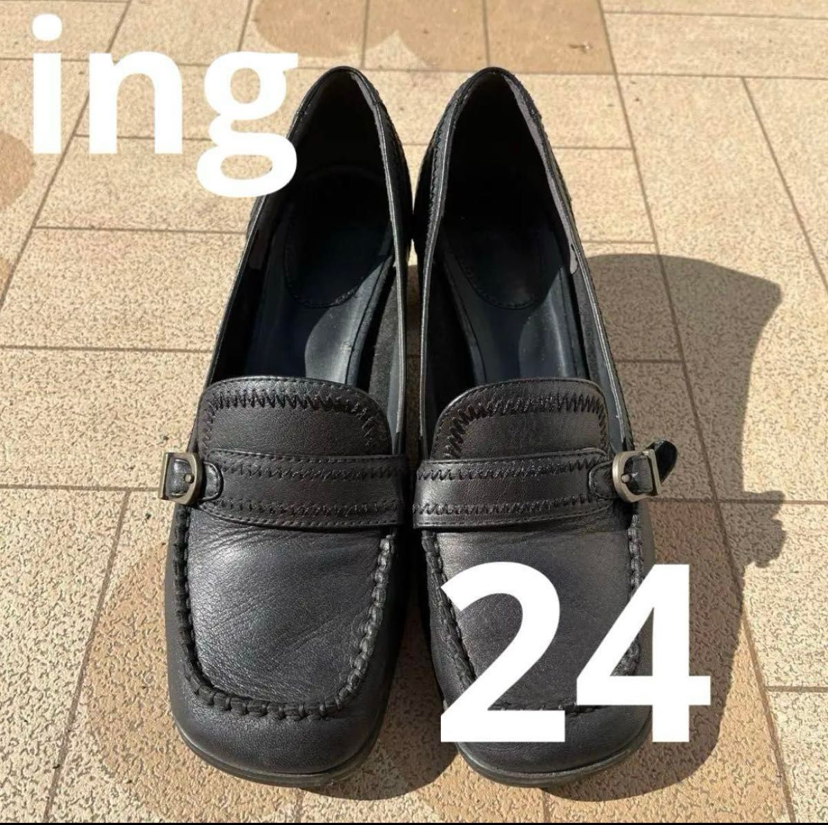 最終価格 ing イング 黒いレザー ローファー バックル付き 中 最終価格 ing イング 黒いレザー ローファー バックル付き 中