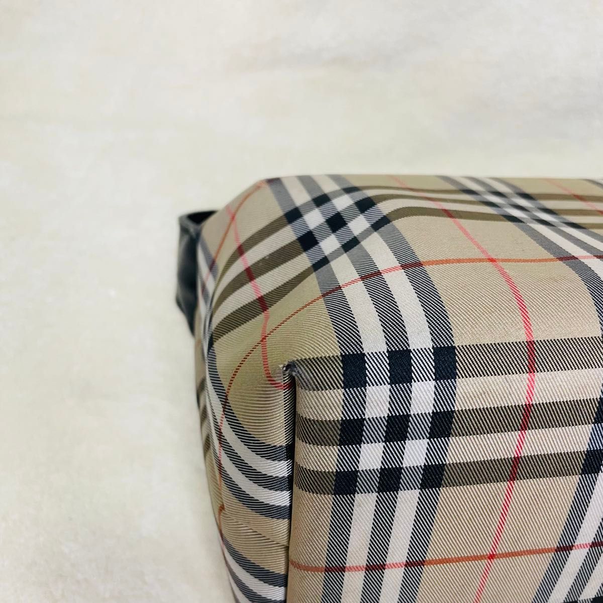 BURBERRY LONDON バーバリーロンドン ハンドバッグ バニティ BURBERRY LONDON バーバリーロンドン ハンドバッグ バニティ