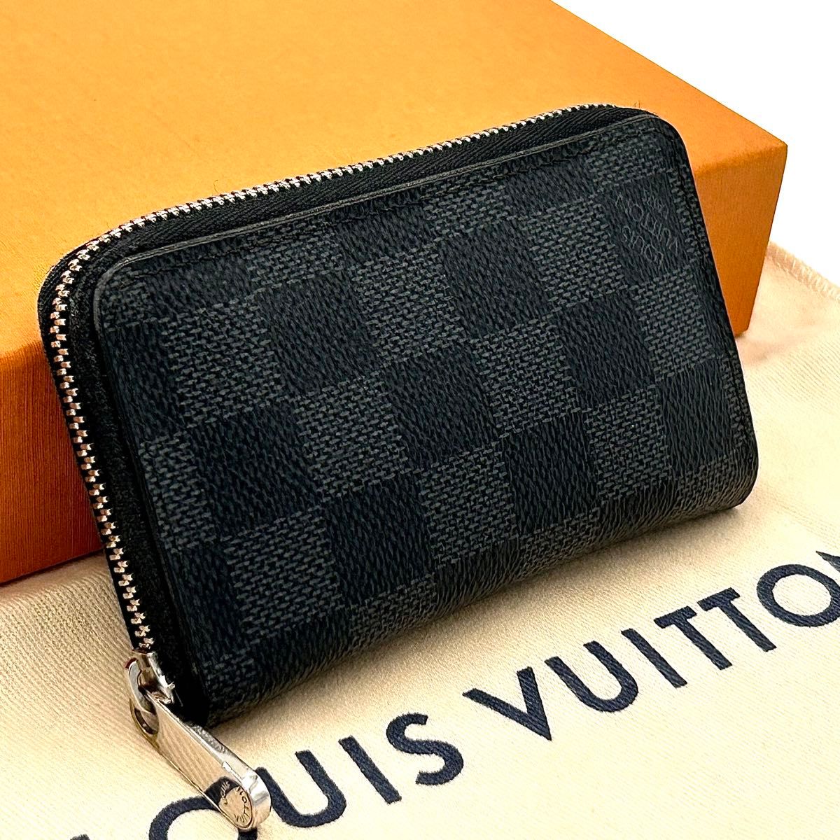 LOUIS VUITTON ルイヴィトン ダミエ グラフィット ジッピー LOUIS VUITTON ルイヴィトン ダミエ グラフィット ジッピー