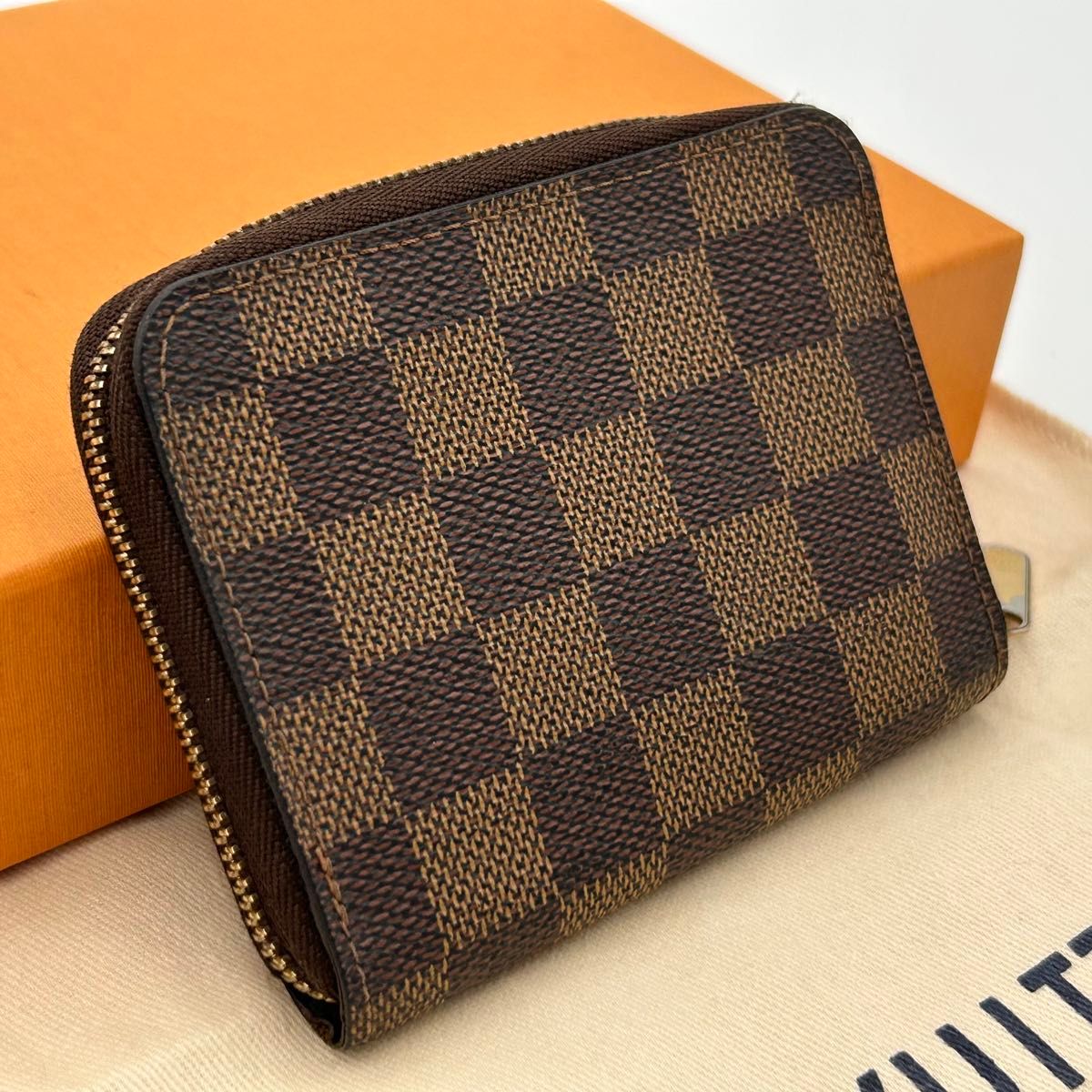 LOUIS VUITTON ルイヴィトン ダミエ ジッピーコインパース 小銭 LOUIS VUITTON ルイヴィトン ダミエ ジッピーコインパース 小銭