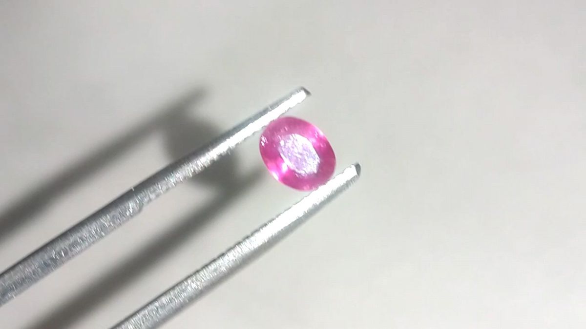 天然ルビー ルース 0.5ct オーバル