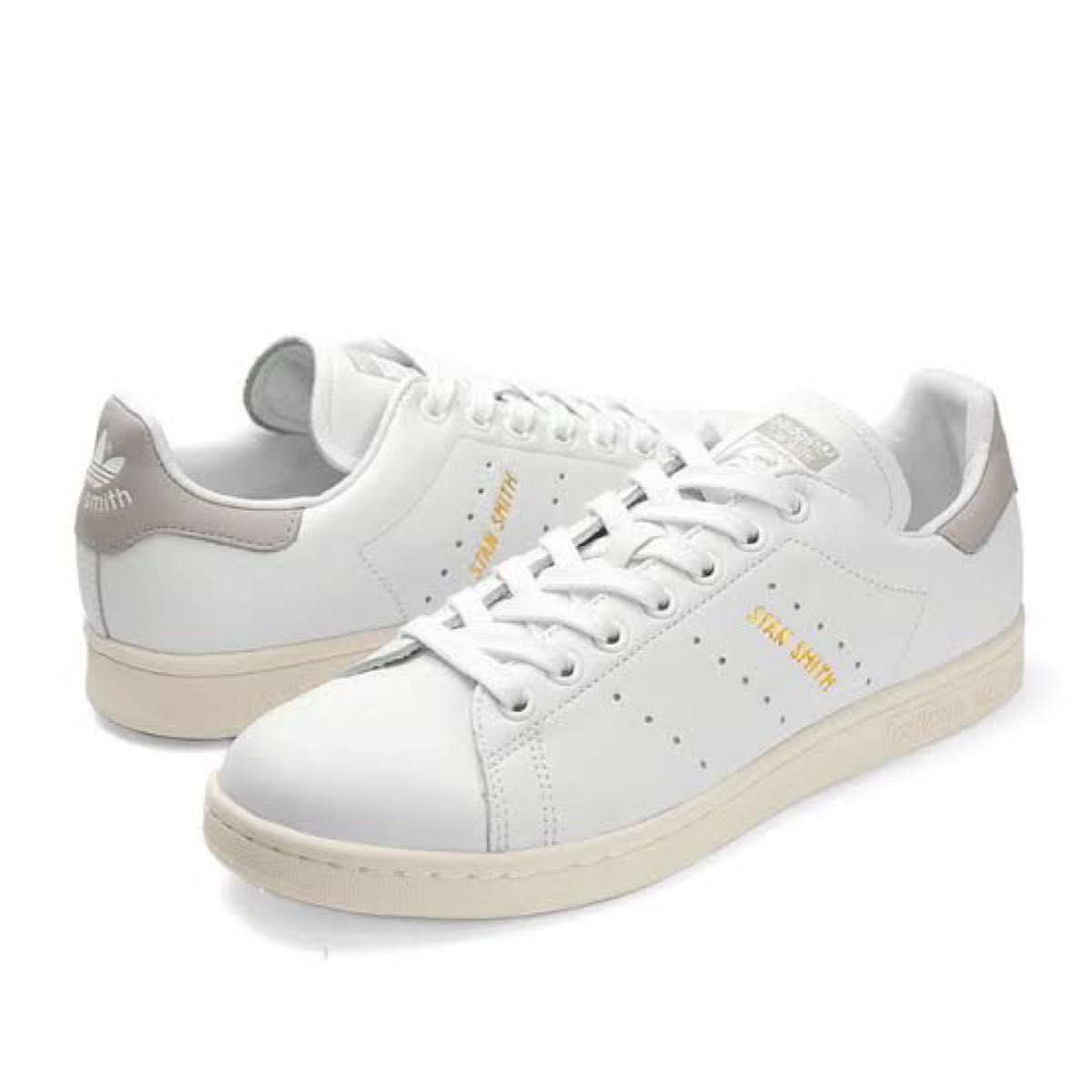 アディダス(adidas)の人気定番スニーカーのスタンスミス(stan アディダス(adidas)の人気定番スニーカーのスタンスミス(stan