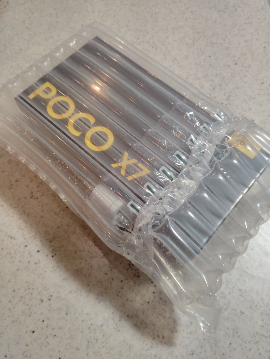 POCO X7 8GB 256GB ブラックイエロー グローバル版 新品未開封 POCO X7 8GB 256GB ブラックイエロー グローバル版 新品未開封