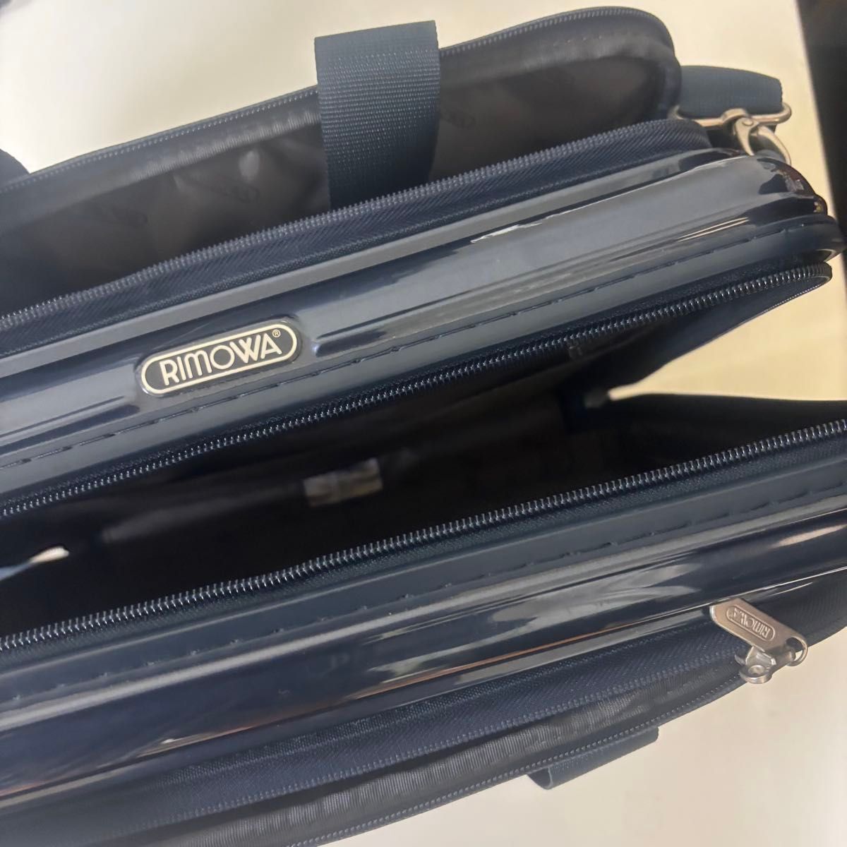 RIMOWA リモワ ブリーフケース ネイビー ビジネスバッグ PC RIMOWA リモワ ブリーフケース ネイビー ビジネスバッグ PC
