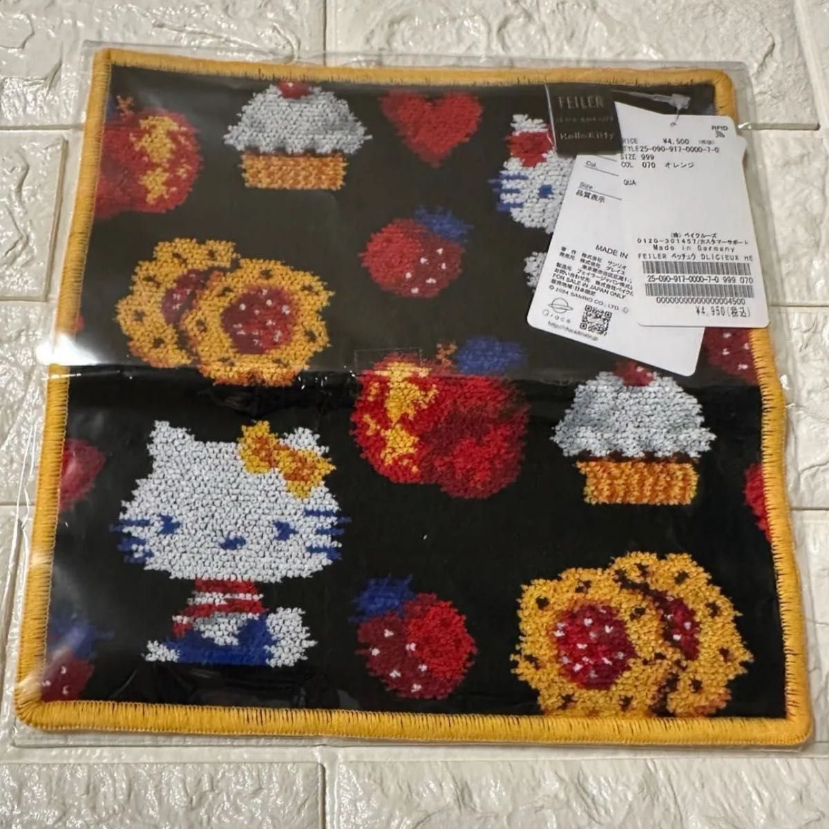 再出品します 最終価格 HELLO KITTY × FEILER × IENA 別注 再出品します 最終価格 HELLO KITTY × FEILER × IENA 別注