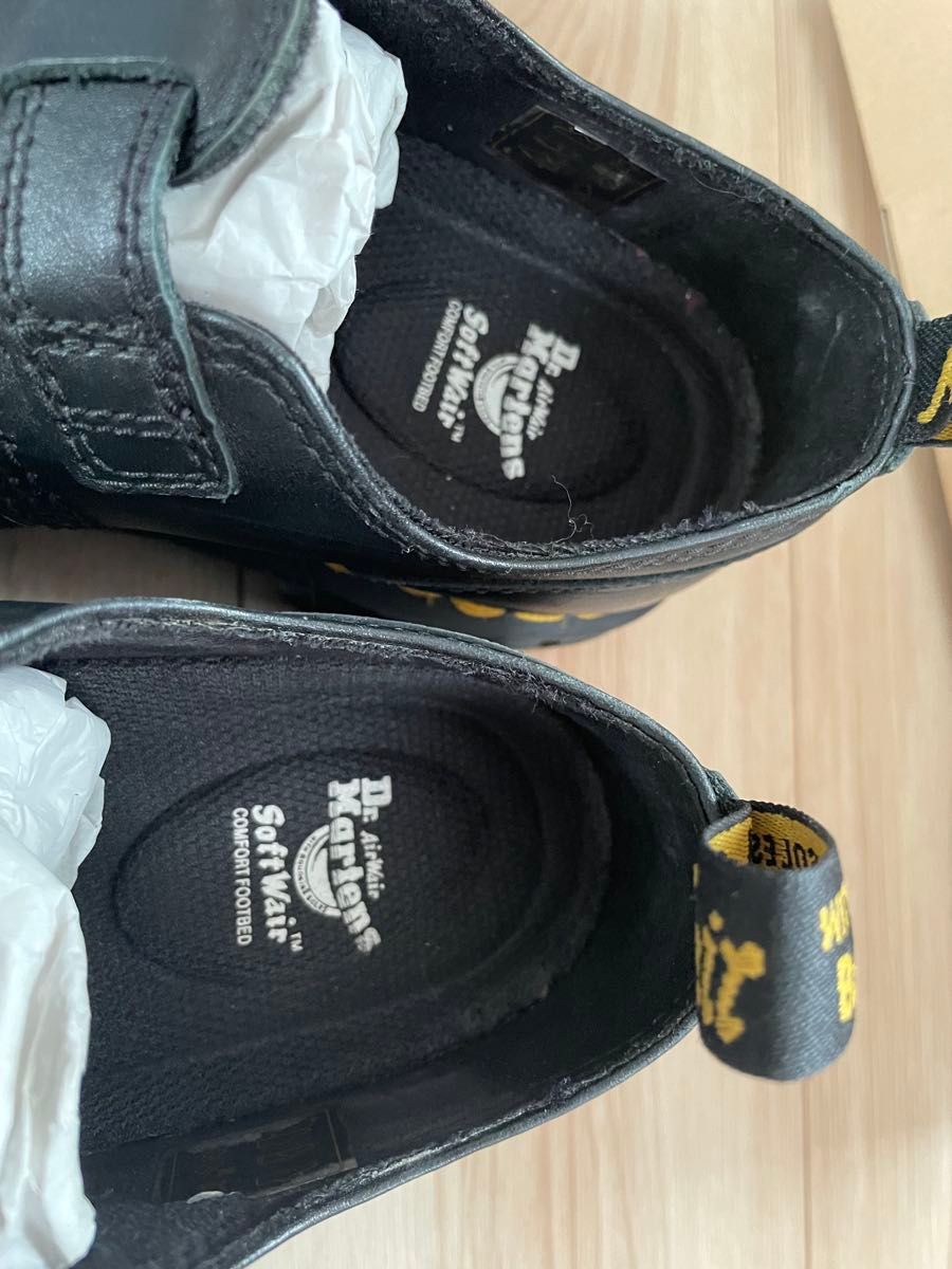 Dr Martens ドクターマーチン AUDRICK Tバー シューズ UK4 24cm Dr Martens ドクターマーチン AUDRICK Tバー シューズ UK4 24cm