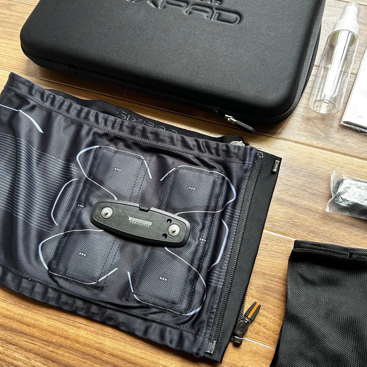 sixpad powersuit abs シックスパッド Mサイズ|Yahoo!フリマ sixpad powersuit abs シックスパッド Mサイズ|Yahoo!フリマ