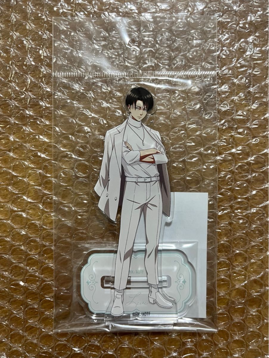 進撃の巨人 ホワイトコーデシリーズ 抽選会 特大アクリルスタンド リヴァイ 新品未開封】進撃の巨人 リヴァイ ホワイトコーデ アクリル