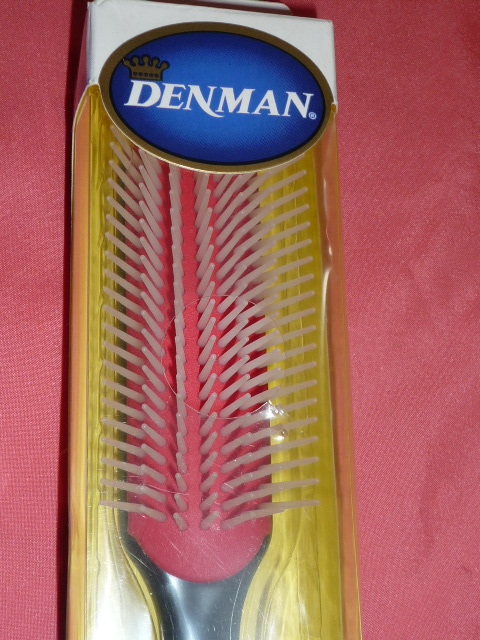 * DENMANten man hair brush D3 7 row styling brush England made *