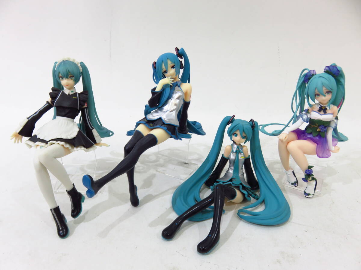 n9636k 【現状品】 21個セット 美少女フィギュア まとめ 初音 n9636k 【現状品】 21個セット 美少女フィギュア まとめ 初音