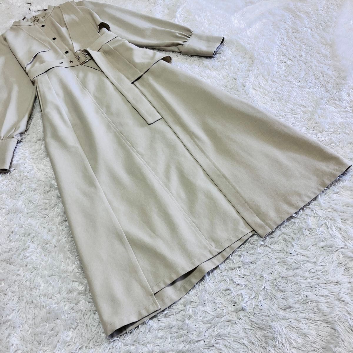 美品 ユナイテッド トウキョウ カバーシェイプドワンピース WEB 美品 ユナイテッド トウキョウ カバーシェイプドワンピース WEB
