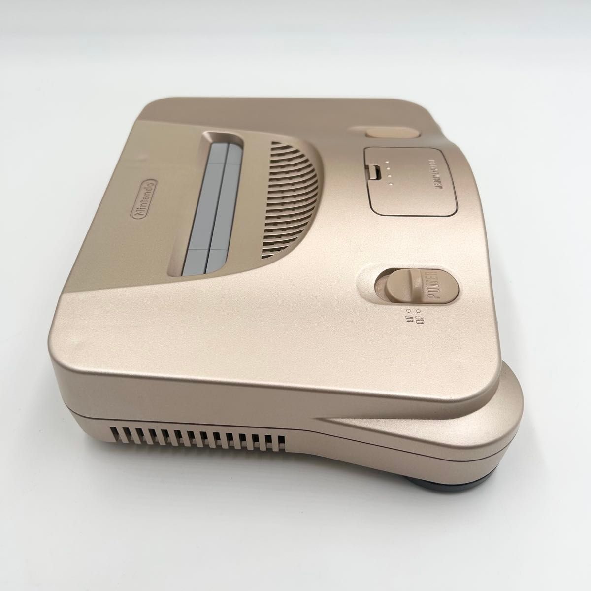 極美品 NINTENDO64 NUS-001 限定カラー ゴールド ニンテンドー 極美品 NINTENDO64 NUS-001 限定カラー ゴールド ニンテンドー
