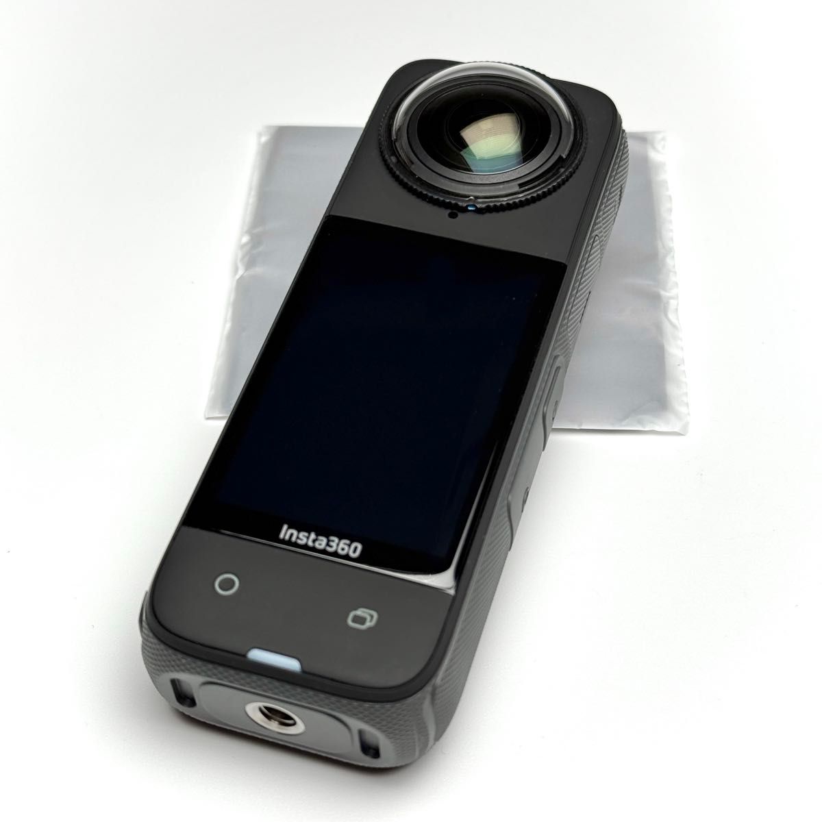 格安 Insta360 X4 360度アクションカメラ 8K 追加付属品 美品 格安 Insta360 X4 360度アクションカメラ 8K 追加付属品 美品