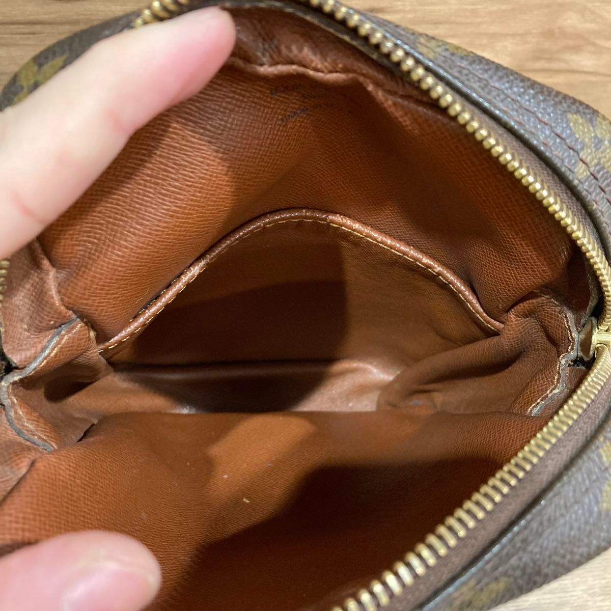 LOUIS VUITTON ルイヴィトン モノグラム ダヌーブ ショルダー LOUIS VUITTON ルイヴィトン モノグラム ダヌーブ ショルダー