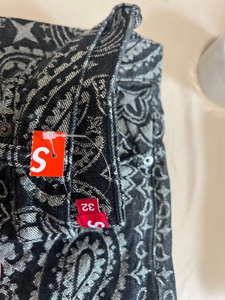 Supreme Bandana Jacquard Baggy Jean Supreme Bandana Jacquard Baggy Jean