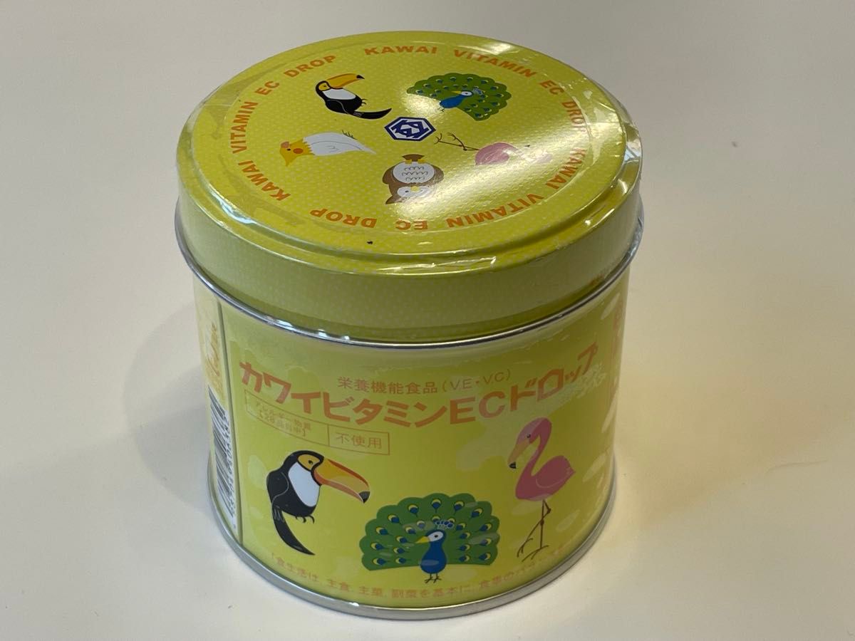 カワイ肝油ドロップ ビタミンEC 180粒 賞味期限 2026年4月 缶 カワイ肝油ドロップ ビタミンEC 180粒 賞味期限 2026年4月 缶