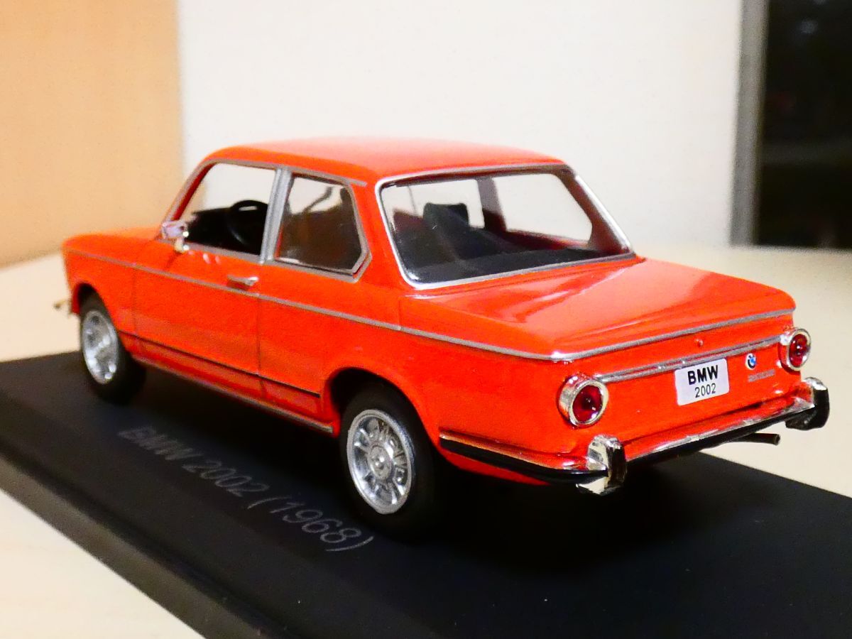 最新デザインの 国産名車コレクション 1/43 旧車 アシェット 赤 1968 2002 BMW 乗用車