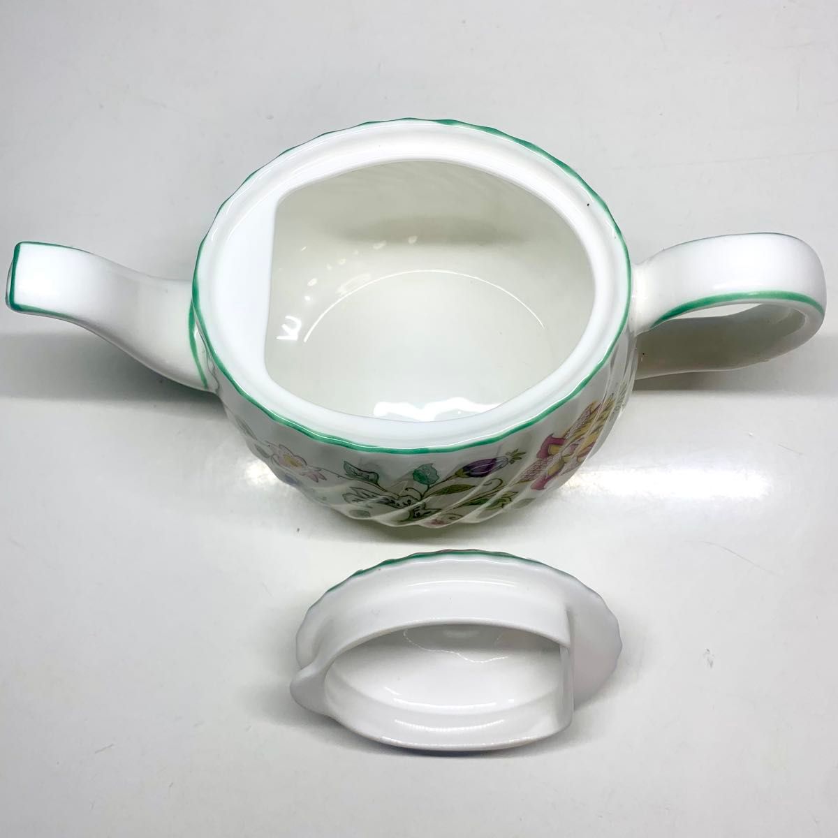希少廃盤品 MINTON ミントン ハドンホール ティーポットSSサイズ 希少廃盤品 MINTON ミントン ハドンホール ティーポットSSサイズ