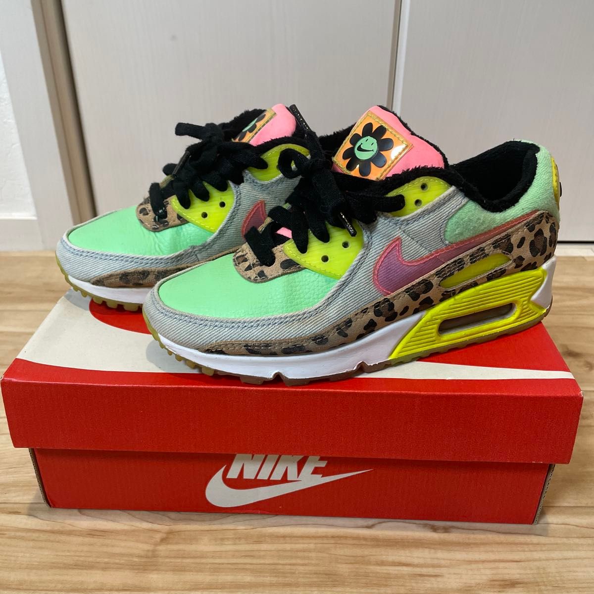 NIKE AIR MAX 90 LX animal/safari エアマックス90 アニマル NIKE AIR MAX 90 LX animal/safari エアマックス90 アニマル