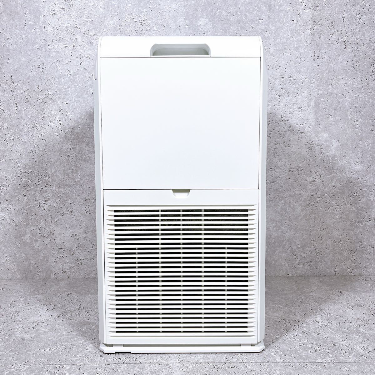 中古美品 ダイキン 空気清浄機 MC55X-W ストリーマ搭載 2021年製 中古美品 ダイキン 空気清浄機 MC55X-W ストリーマ搭載 2021年製