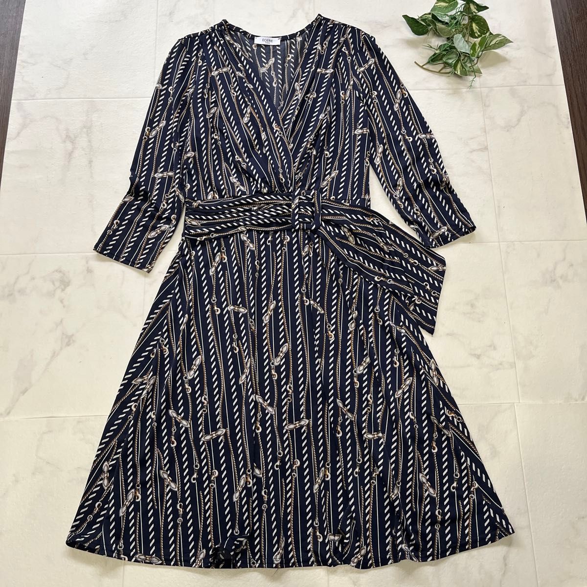 美品 EGERIE エジェリ カシュクール風ワンピース チェーン柄 美品 EGERIE エジェリ カシュクール風ワンピース チェーン柄