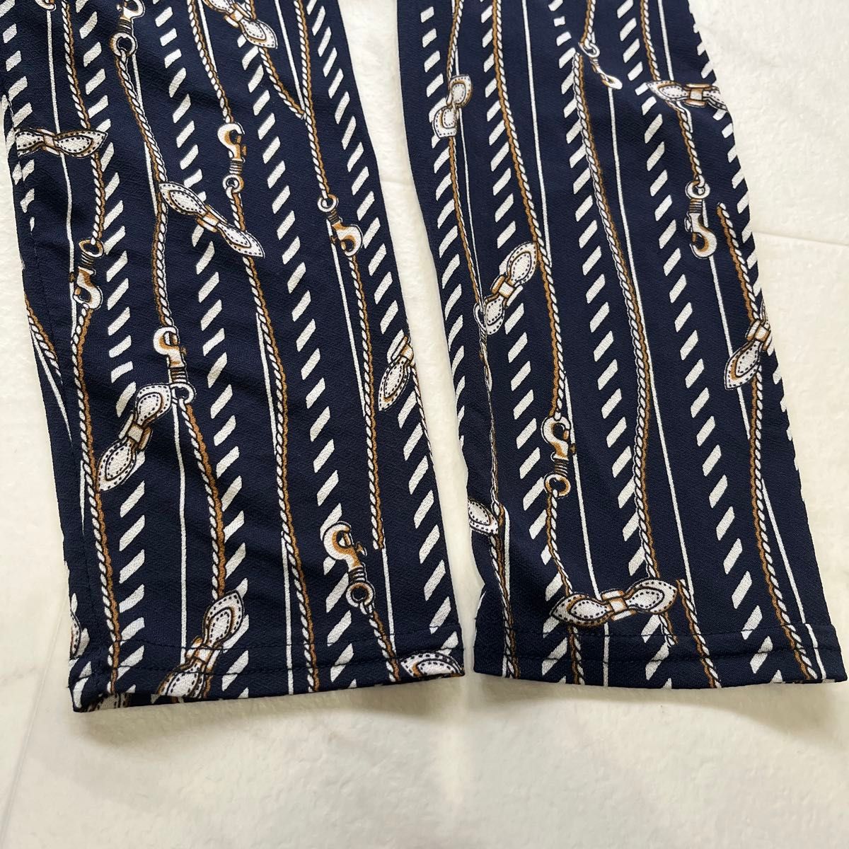 美品 EGERIE エジェリ カシュクール風ワンピース チェーン柄 美品 EGERIE エジェリ カシュクール風ワンピース チェーン柄