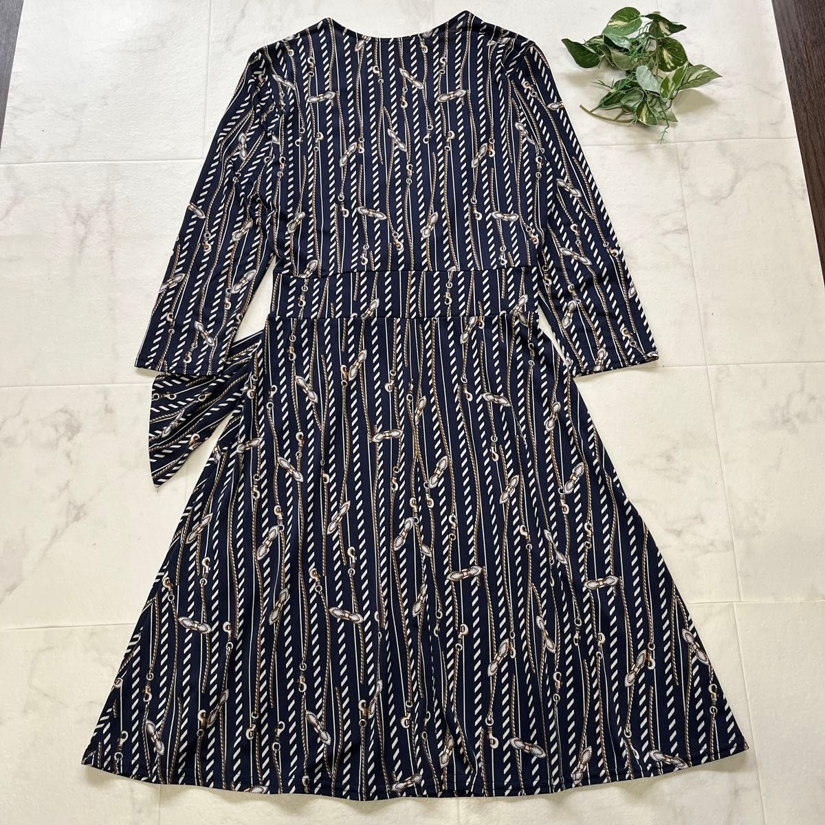 美品 EGERIE エジェリ カシュクール風ワンピース チェーン柄 美品 EGERIE エジェリ カシュクール風ワンピース チェーン柄