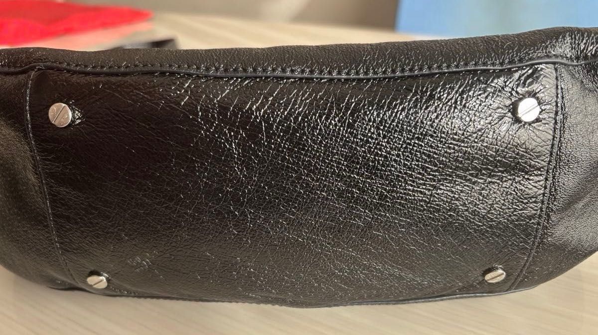 TORY BURCH トートバッグ ストラップ付き レザー 黒 ショルダー TORY BURCH トートバッグ ストラップ付き レザー 黒 ショルダー