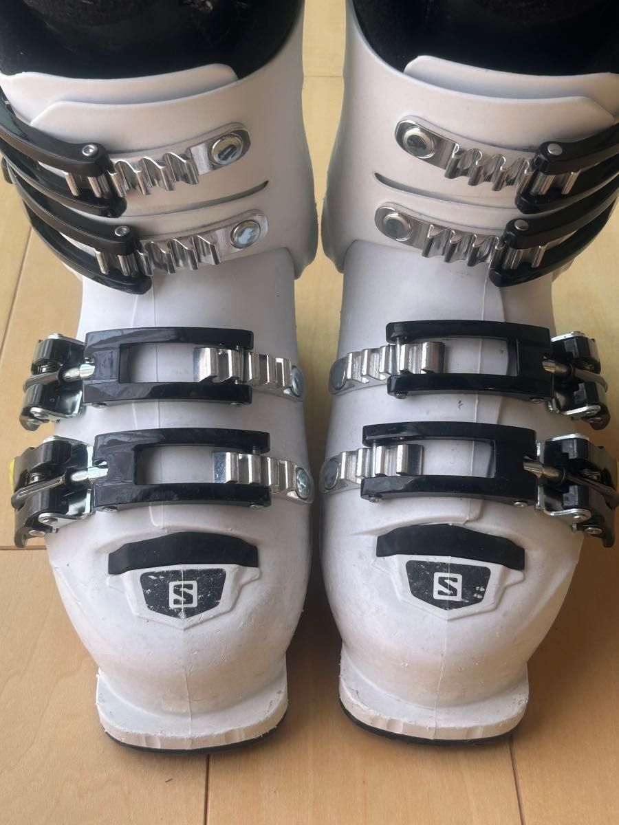 18 5cm SALOMON 子供用スキーブーツ S/MAX 60T ホワイト 白 18 5cm SALOMON 子供用スキーブーツ S/MAX 60T ホワイト 白