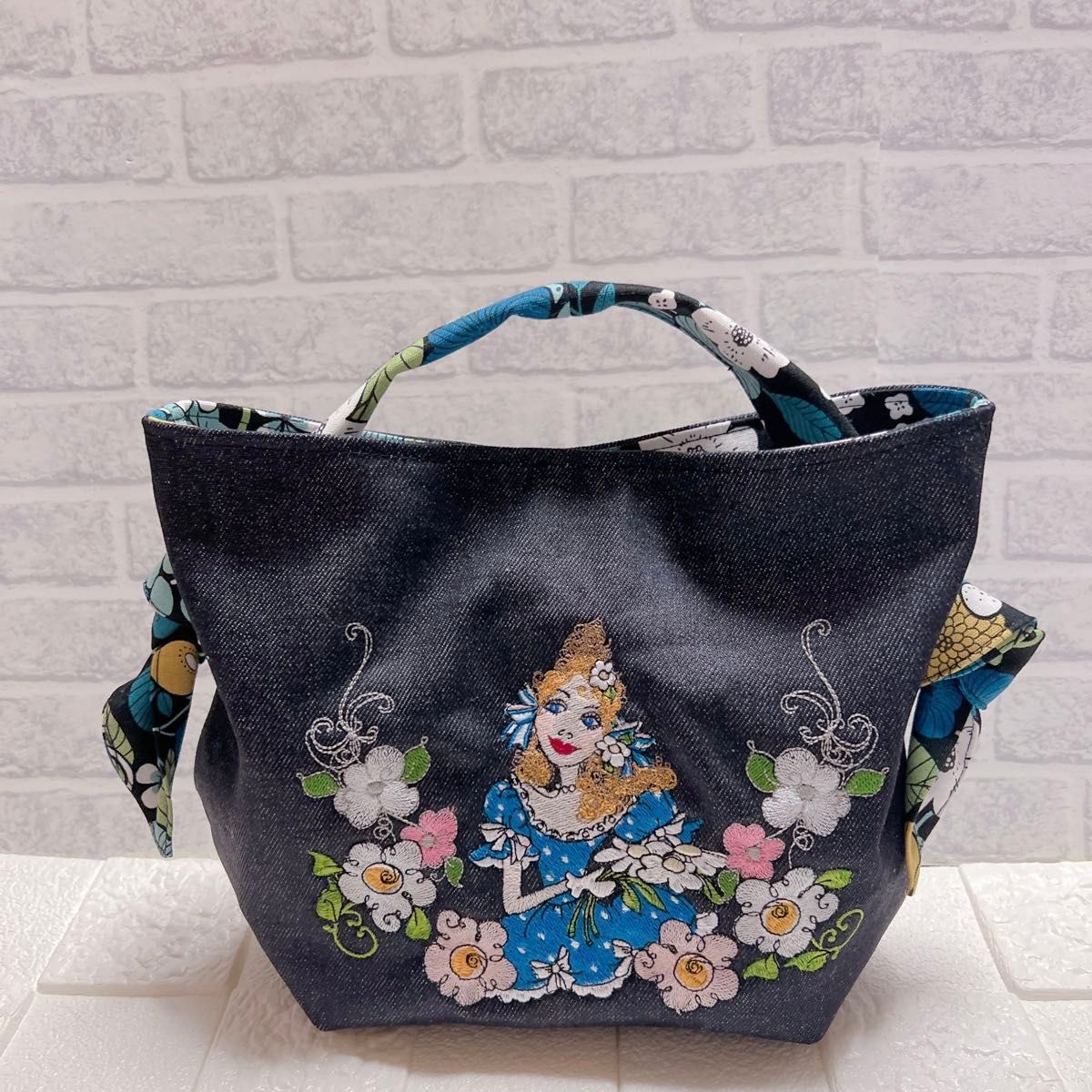ロラライハリス 刺繍 ハンドルバッグ ハンドメイド|Yahoo ロラライハリス 刺繍 ハンドルバッグ ハンドメイド|Yahoo