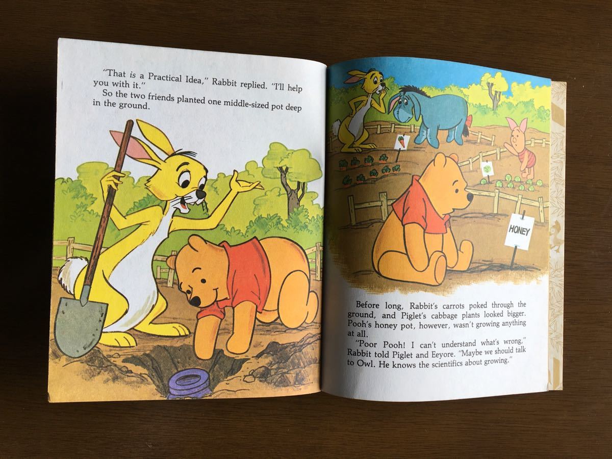 ディズニー　Winnie the Pooh (くまのプーさん) 洋書絵本