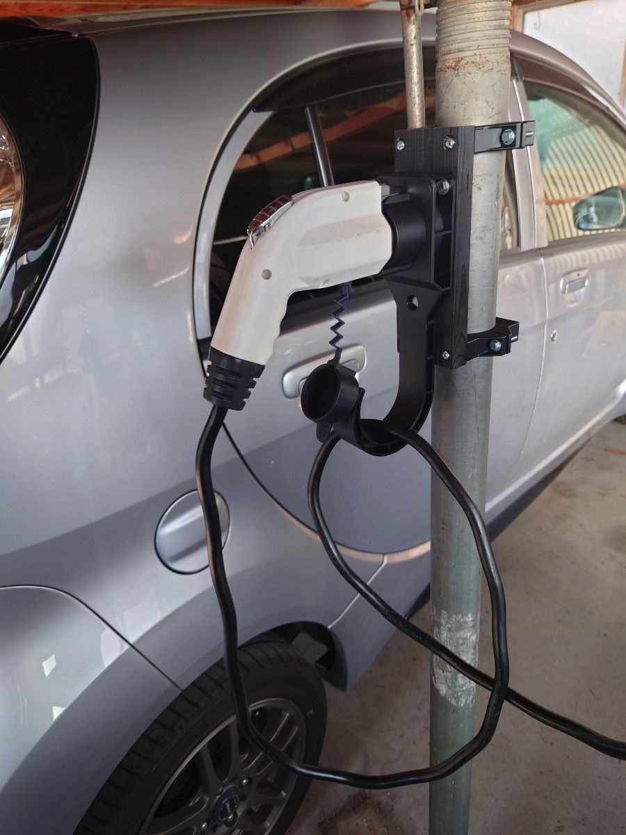 EV 充電器 ホルダー SAE J1772 電気自動車 200V 100V 充電 EV 充電器 ホルダー SAE J1772 電気自動車 200V 100V 充電