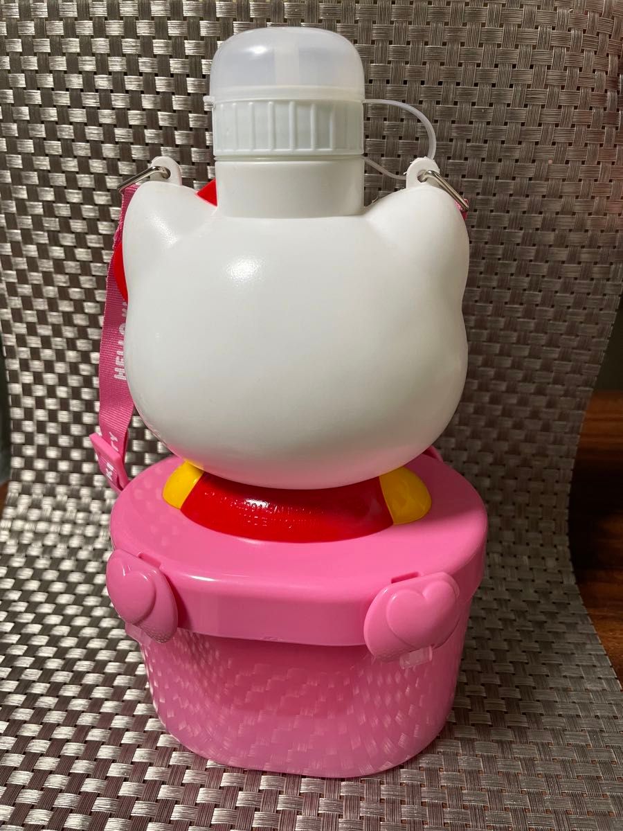 新品未使用】超レア ハローキティ お弁当箱 小僧寿し|Yahoo 新品未使用】超レア ハローキティ お弁当箱 小僧寿し|Yahoo